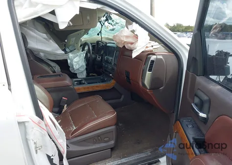 2017 Chevrolet Silverado 1500 High Country из США, поврежденный, VIN 3GCUKTEC4HG217400